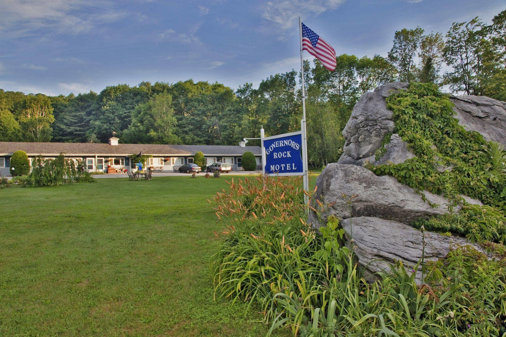 Governor'S Rock Motel Shaftsbury Exterior photo